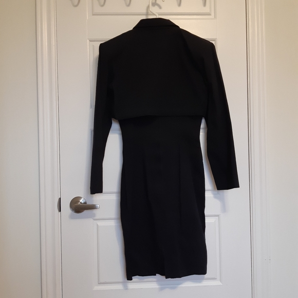 Rare 100% Cotton 2 piece Black and White Halter Dress and Black Jacket Size 5 - Picture 11 of 16